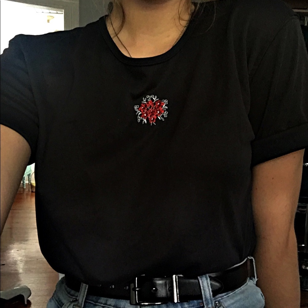Black T-shirt with cute embroidery
